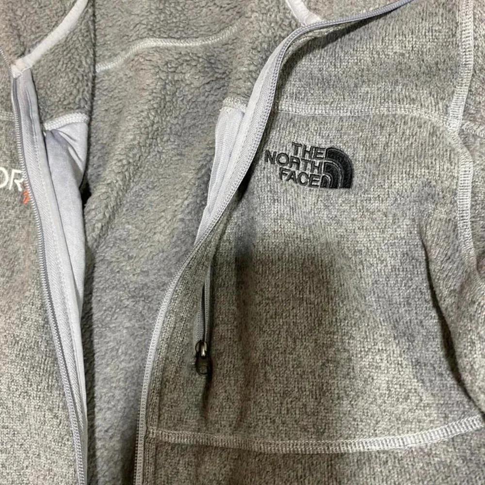 North Face sweater‎ Fleece jacket men large ORORA logo right front. SKU978